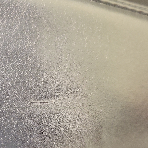 Juicy Couture Black Wallet with Silver Trim - Picture 3 of 5